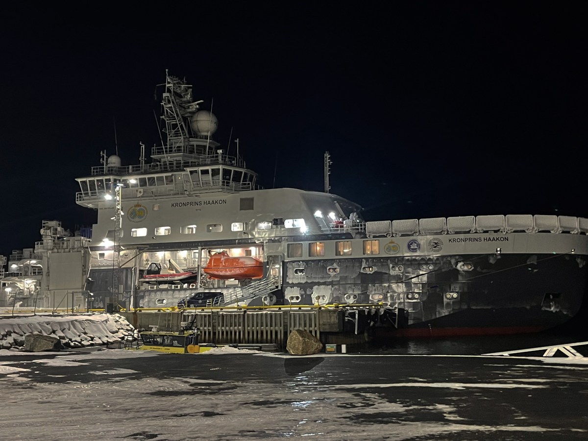 EXTREME25 Expedition: Exploring Extreme Environments Through Science and&nbsp;Art